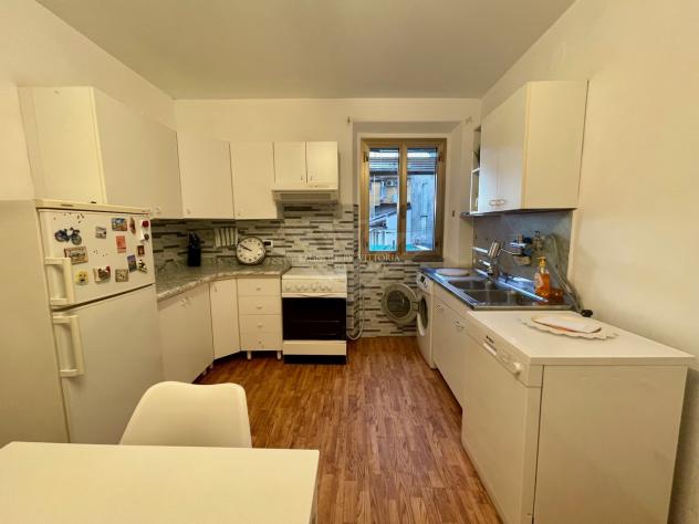 APPARTAMENTO di 5 vani e di 87 mq (PIETRASANTA) rif. 016/V - Foto 7