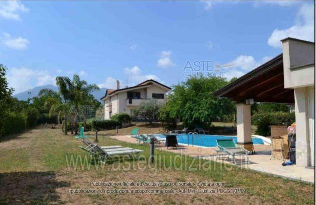 IMMOBILI-IMMOBILE RESIDENZIALE-Via Cammarelle