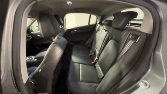 Alfa Romeo Stelvio Stelvio 2.2 t Business Q4 190cv auto - Foto 9