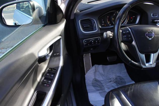VOLVO V60 D2 Geartronic Volvo Ocean Race pelle rif. 24237774 - Foto 10