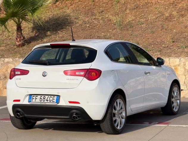 ALFA ROMEO Giulietta 2.0 JTDm 150 CV SUPER+2PDC+17''+TELEF+CRUISE+LED rif. 23934602 - Foto 8