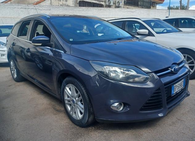 Ford Focus 1.0 TITANIUM S.W. ANNO 2013 - Foto 2