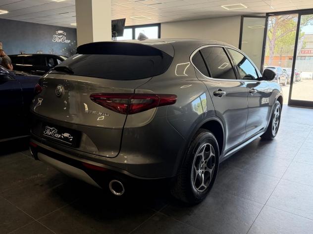 ALFA ROMEO STELVIO 2.2 210CV Q4 PELLE NAVI CAM ANNO 2018 - Foto 4