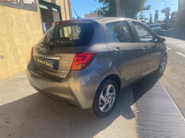 Toyota Yaris 1.5 Hybrid 12/2016 - Foto 8