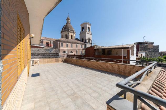 Casa Indipendente in vendita a Aci Catena
