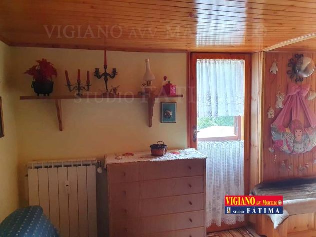 CAMPO DI GIOVE (AQ) - APPARTAMENTINO FINEMENTE ARREDATO - Foto 7