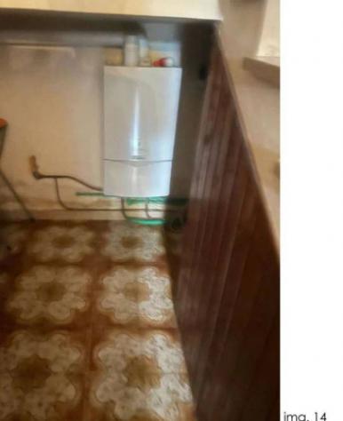 Immobile in asta di 280 m² con più di 5 locali e box auto in vendita a Castiglione del Lago - Foto 15