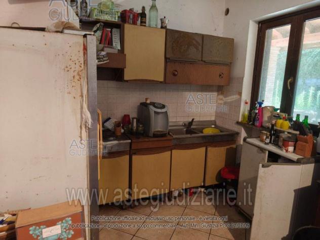 IMMOBILI-IMMOBILE RESIDENZIALE-Via Petiva 4 - Foto 3