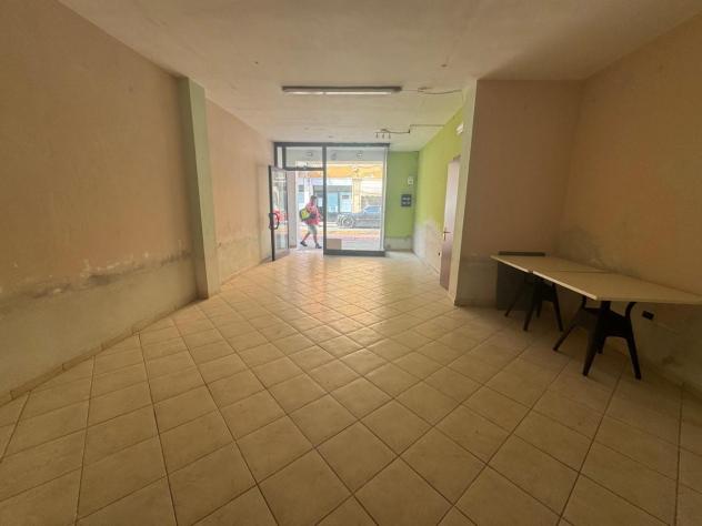 Locale comm.le/Fondo in affitto a Pontedera 95 mq Rif: 1345284