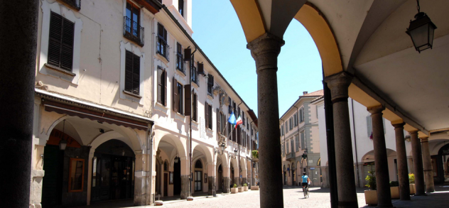 Abbiategrasso bilocale completo con balcone 700eu - Foto 3