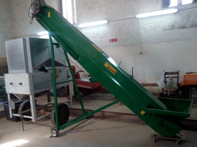 Sgusciatrice mandorle - azienda scandurra nissoria - marca modello 2r - Foto 2