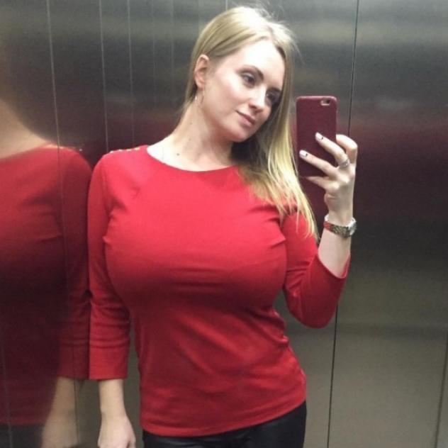 Luana, 43 anni: cerco nuove relazioni Tel: