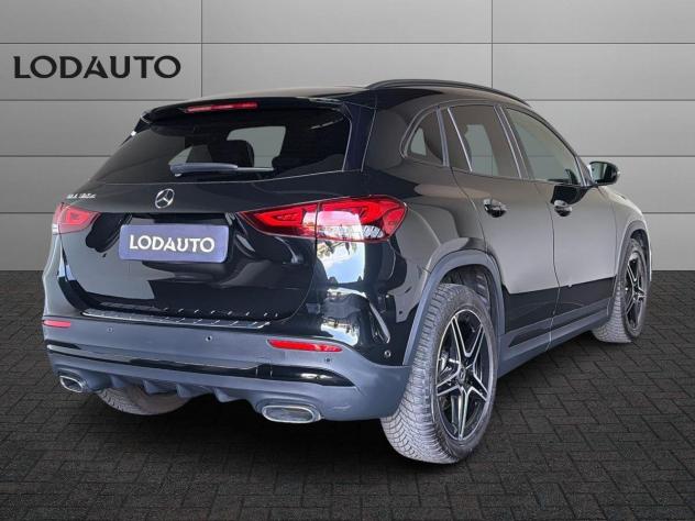 Mercedes-Benz GLA GLA 180 d Automatic Premium - Foto 2