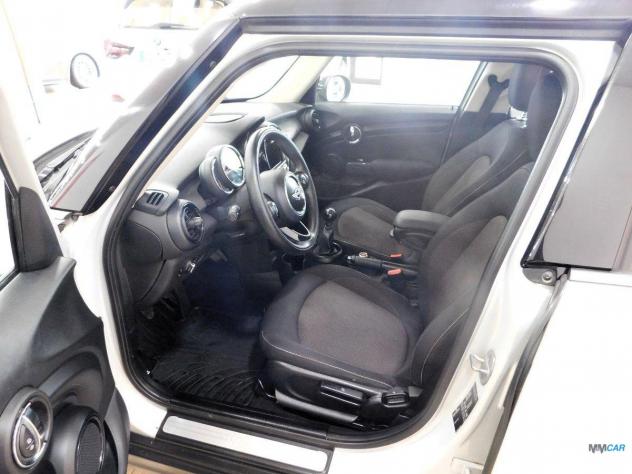 MINI COOPER 5 PORTE HYPE BZ 136CV - Foto 9