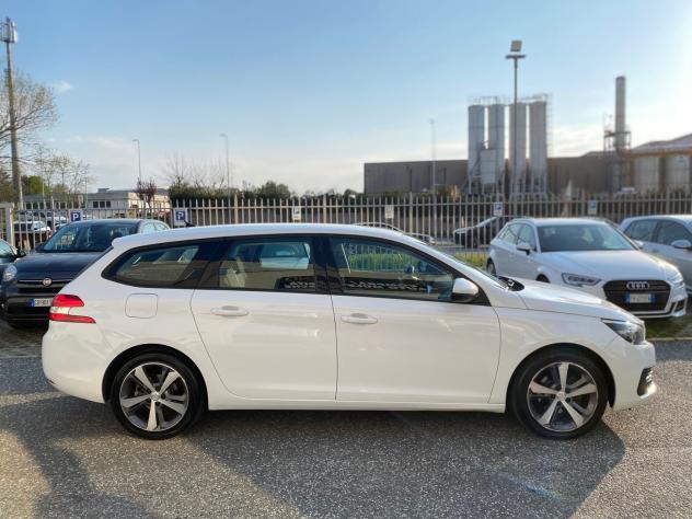 Peugeot 308 BlueHDi 130 S&S GT Line - Foto 7