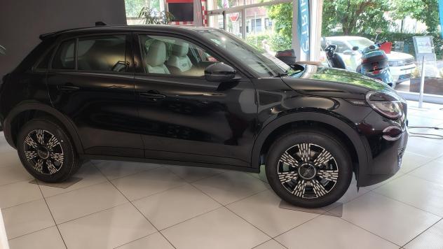 FIAT 600 1.2 Hybrid 145cv Icon - Foto 2