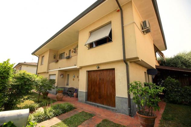 Villa in vendita a Nave - Lucca 250 mq Rif: 1331887