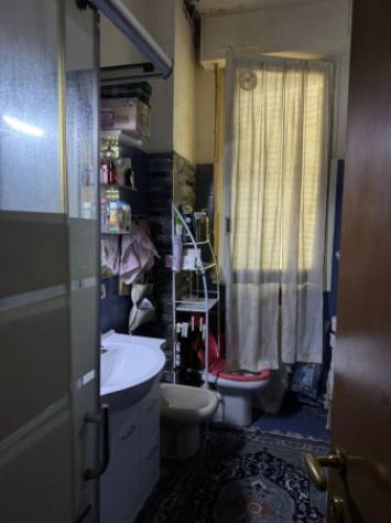Immobile in asta di 61 m², box auto doppio in vendita a Solaro - Foto 9