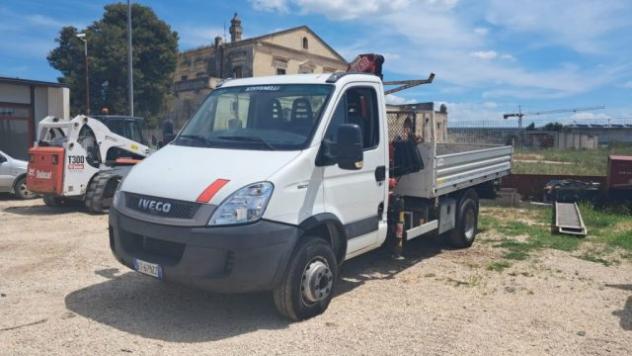 IVECO DAILY 65C17 CON RIB. TRILATERALE E GRU FASSI rif. 23818950