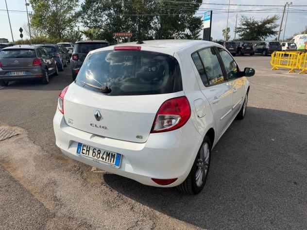 Renault Clio 1.5 DCI 75CV 5P DYNAMIQUE 2011 - Foto 3