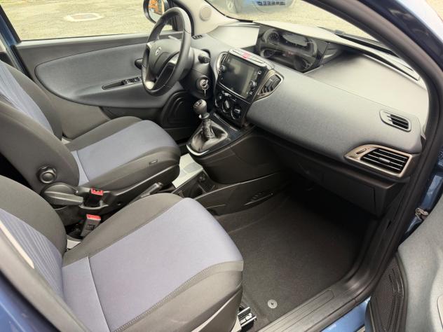 Lancia Ypsilon 1.0 Hybrid Gold - Foto 10