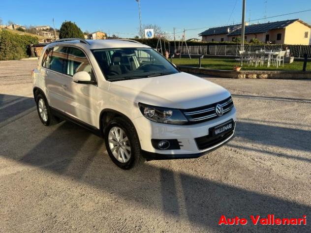 VOLKSWAGEN Tiguan 2.0 TDI 110 CV Sport & Style BlueMotion Technology rif. 23076686 - Foto 2
