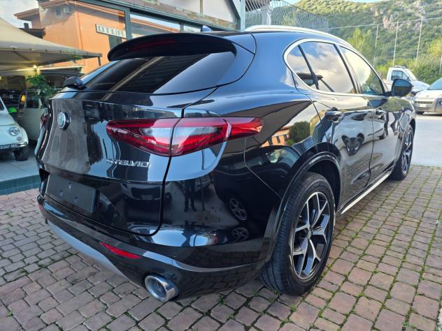Alfa Romeo Stelvio 2.2 Turbodiesel 210 CV AT8 Q4 TI - Foto 6
