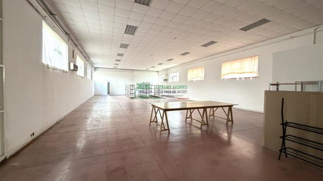 Rif. 9925 - Capannone commerciale "zona Masserie" - Foto 6