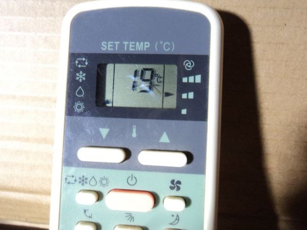 Telecomando Originale Condizionatore Toshiro - Foto 5