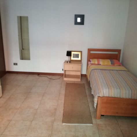 Camera singola offro - zona NOLO - Foto 2