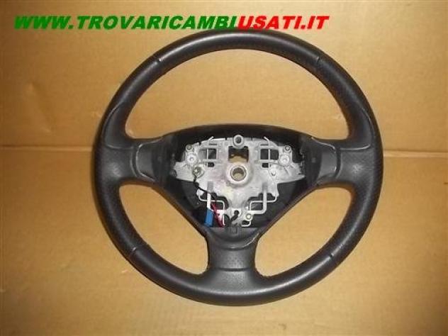 VOLANTE (nero) PEUGEOT 207 3 porte / 5 porte  Meccanica  Sterzo  Volante  Volante PEUGEOT - 207 3 porte / 5 porte - 01-04-2006 - 01-06-2009,