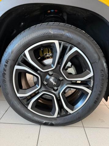 JEEP - Avenger - 1.2 Turbo Summit - Foto 9
