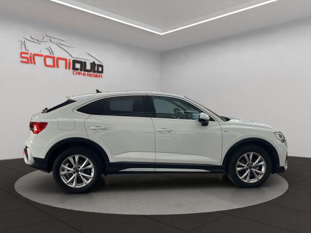 Audi Q3 Sportback 35 TFSI S tronic S Line Edition - Foto 9