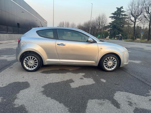 Alfa Romeo MiTo 1.3 JTDm-2 95 CV S&S Distinctive Sport Pack - Foto 5