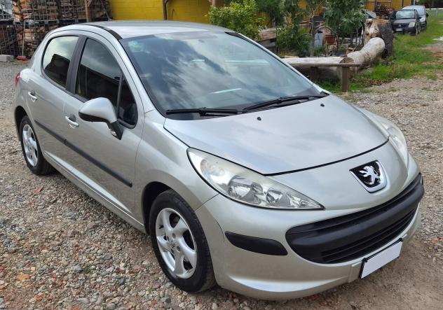 Peugeot 207 1.4 8V 75CV 5p. X Line - Foto 5