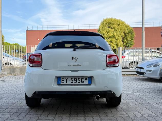 Ds DS3 1.2 CV82 So Chic - Foto 4