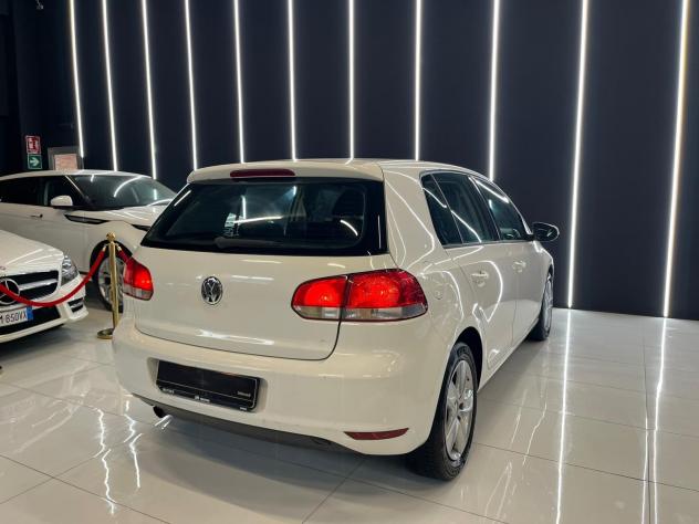 Volkswagen Golf 1.6 TDI DPF 5p. Comf. BlueM. Tech. OK NEOPATENTATI - Foto 4