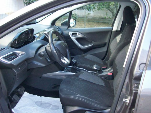Peugeot 2008 1.6 BHDi 100CV Business - Foto 5