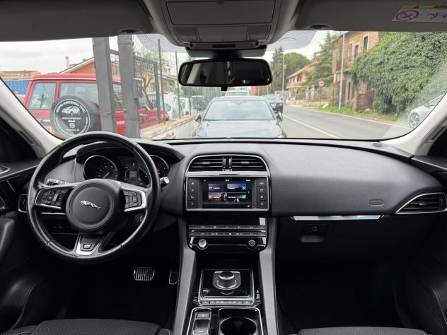 Jaguar F-Pace 2.0 D 180 CV AWD R-Sport - 93.000km - Superprezzo - Foto 10