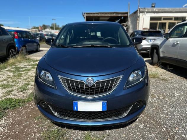 Lancia Ypsilon 1.0 FireFly 5 porte S&S Hybrid Platino - Foto 2