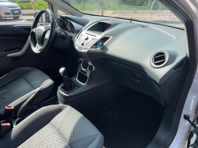 Ford Fiesta 1.4 TDCi 68CV 5 porte Titanium/GARANZIA - Foto 10