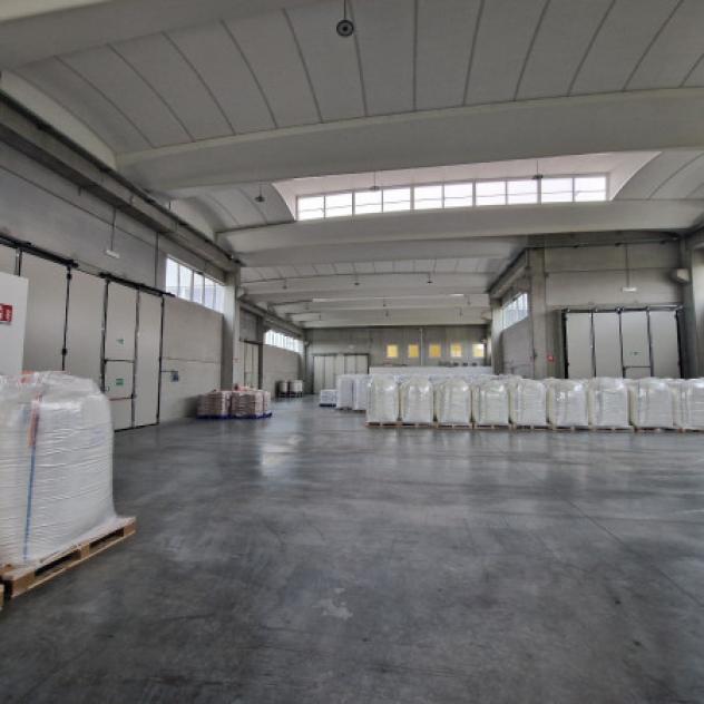 Immobile di 1200 m² con 4 locali in affitto a Pogliano Milanese - Foto 13