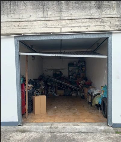 ASTA OCCASIONE:Sulbiate, Piazza Castello appartamento cantina e box - Foto 5
