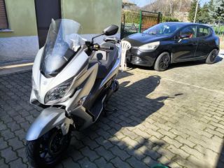 Suzuki Burgman 400