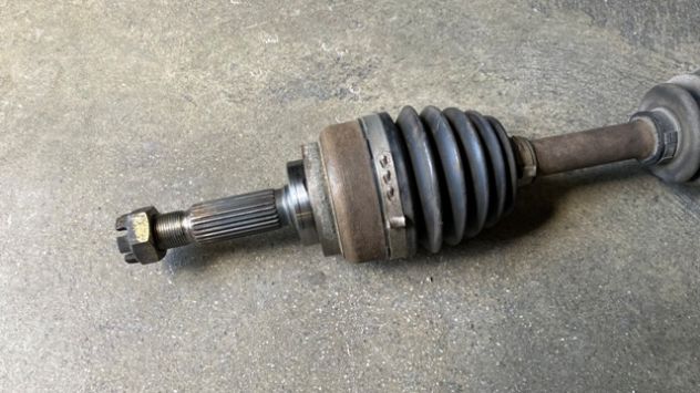 Semiasse anteriore SX Mitsubishi Pajero Pinin 1.8GDI del 2000 - Foto 2