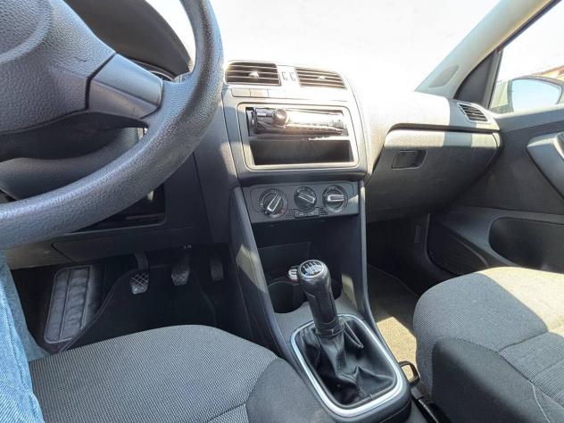 Volkswagen Polo 1.6 - Foto 8