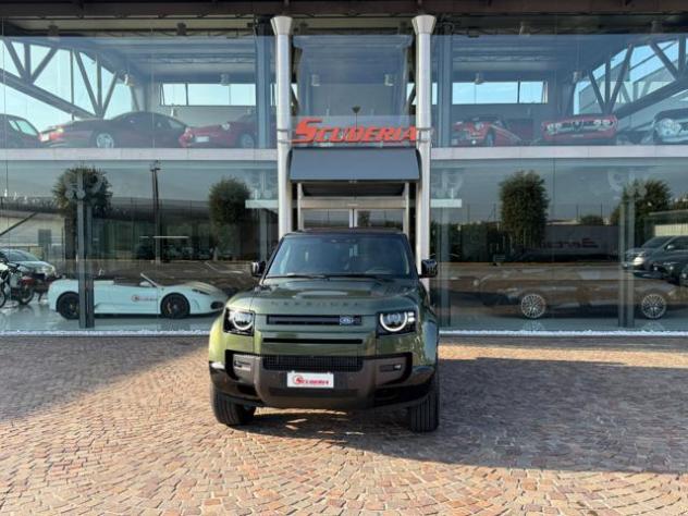 LAND ROVER Defender 110 3.0D I6 200 CV AWD Auto X-Dynamic SE - N1 rif. 23944190