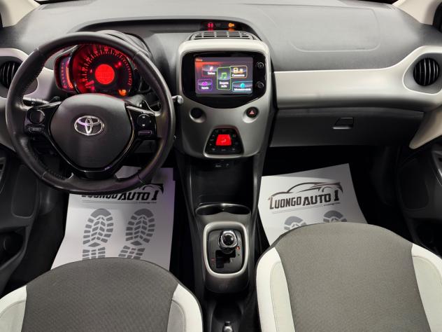 Toyota Aygo 1.0 69Cv Automatica Full Opt-Car Play - Foto 8