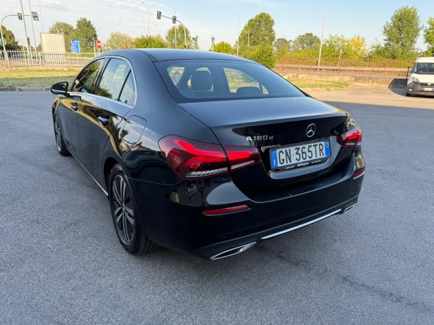 Mercedes A 180 d Automatic Sport 2.0 116 CV - Foto 3