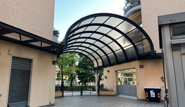 MONTEROTONDO-BILOCALE CON GIARDINO E POSTO AUTO. - Foto 4